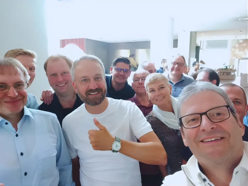 Clubmitglieder beim Sommertreffen in Düsseldorf